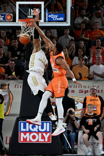 对终结阵容 对终结阵容