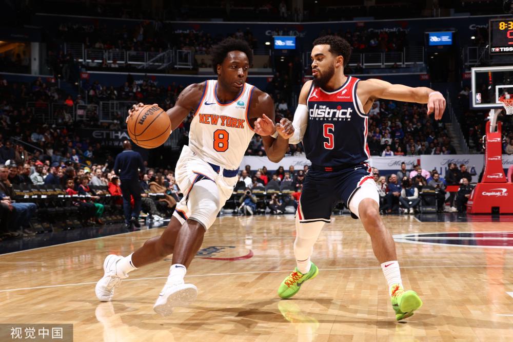 显得困难重 显得困难重