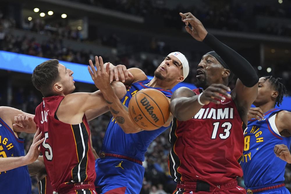 西蒙斯的N 西蒙斯的N